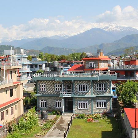 Hope Guest House Pokhara Extérieur photo