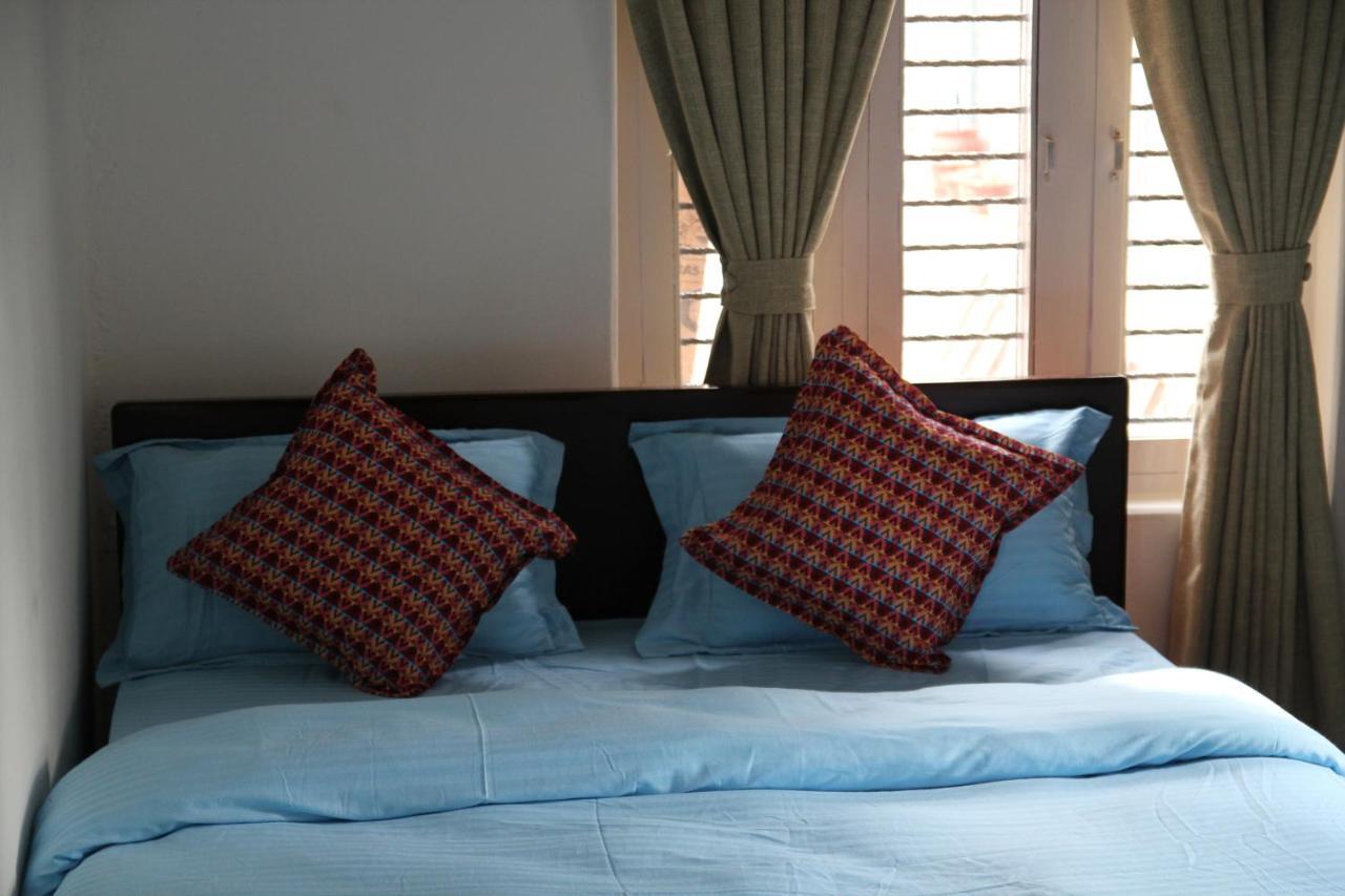 Hope Guest House Pokhara Extérieur photo