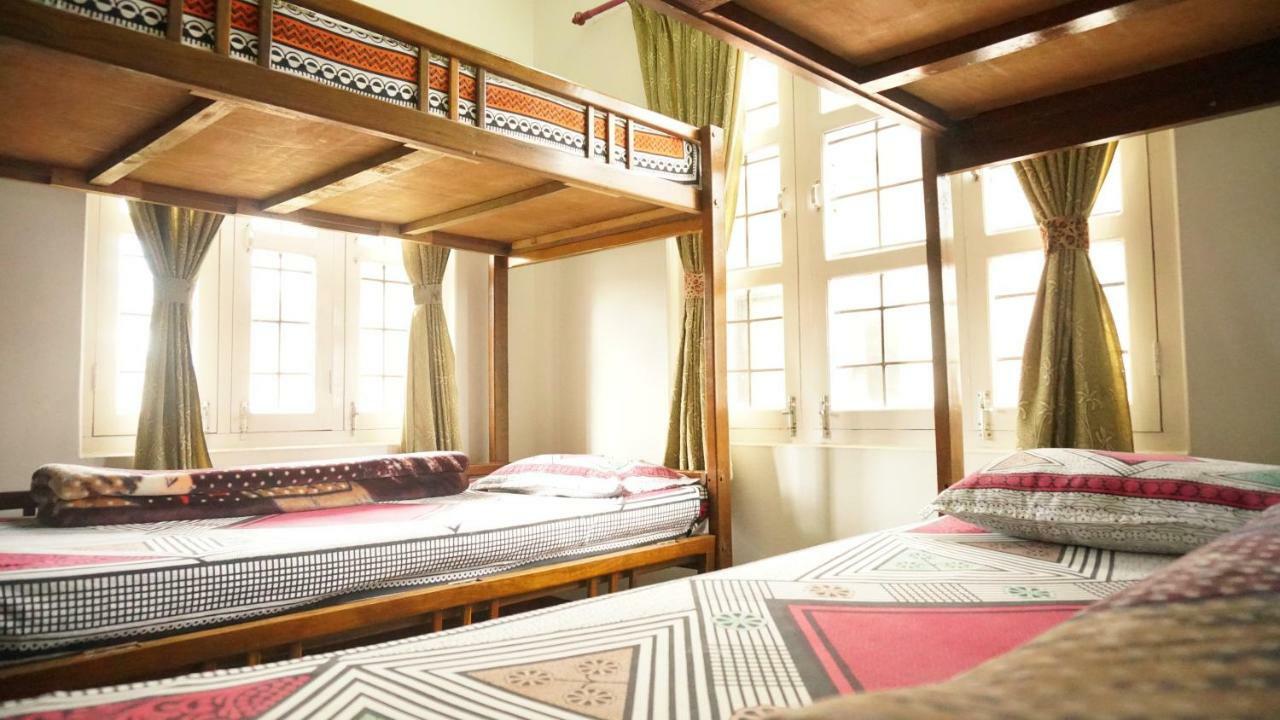 Hope Guest House Pokhara Extérieur photo