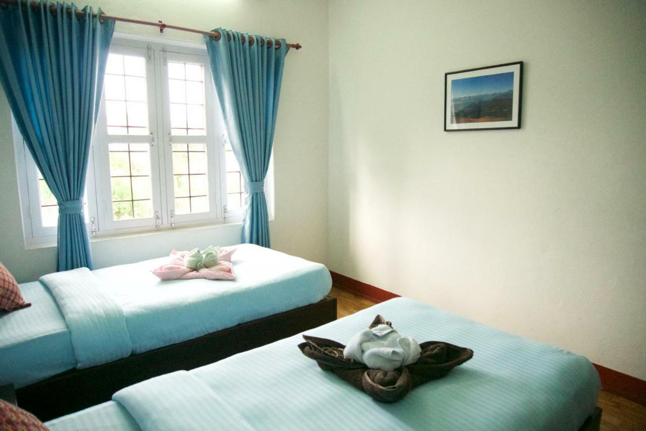 Hope Guest House Pokhara Extérieur photo