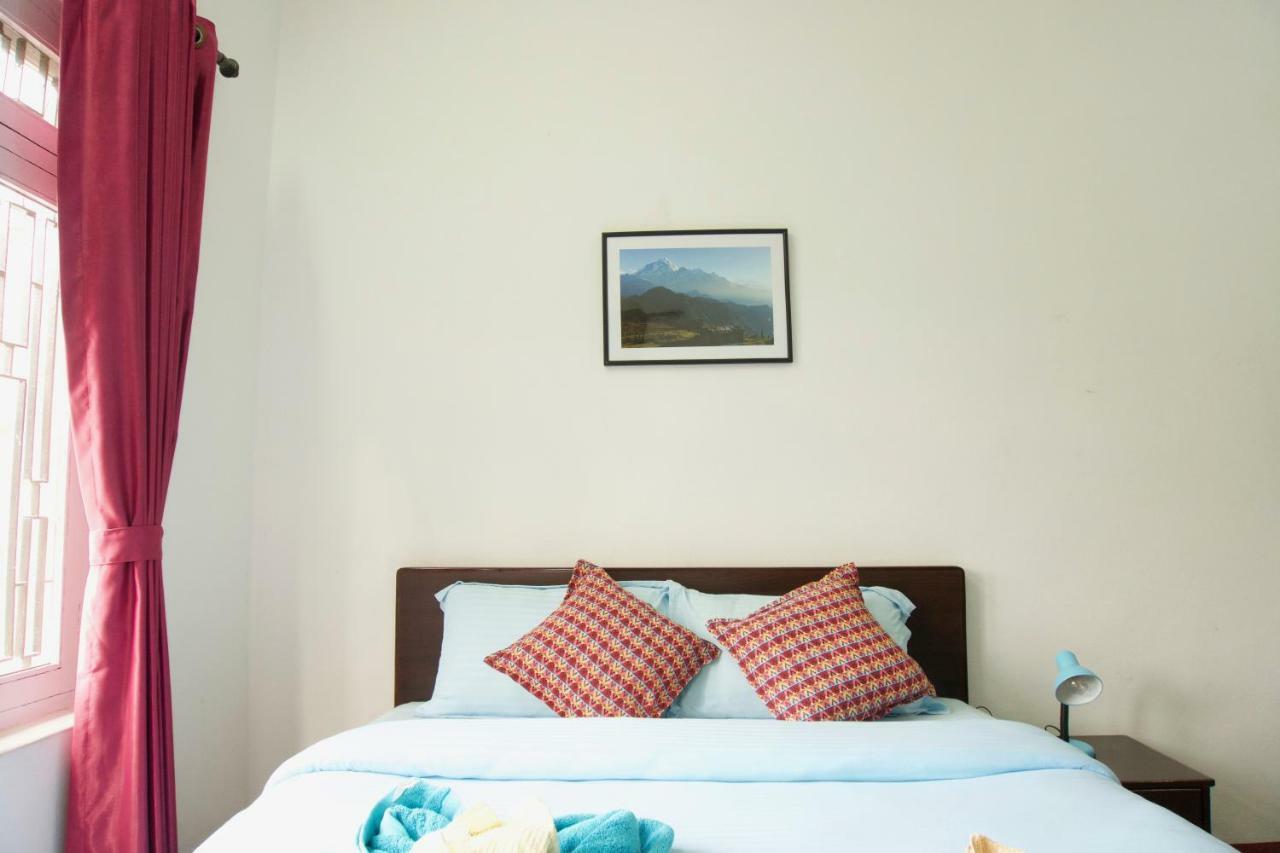 Hope Guest House Pokhara Extérieur photo
