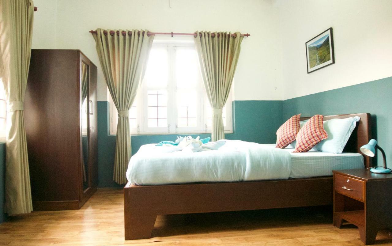 Hope Guest House Pokhara Extérieur photo
