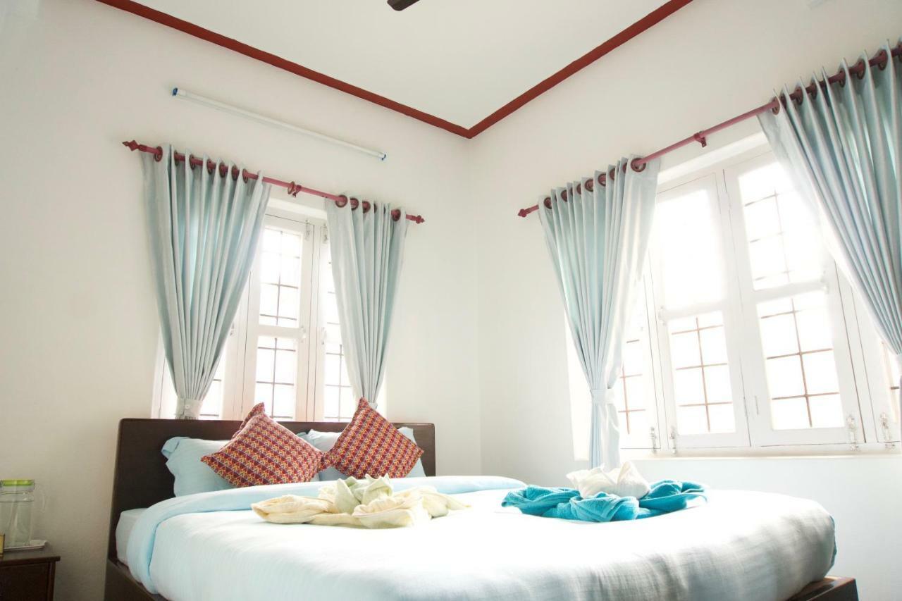 Hope Guest House Pokhara Extérieur photo