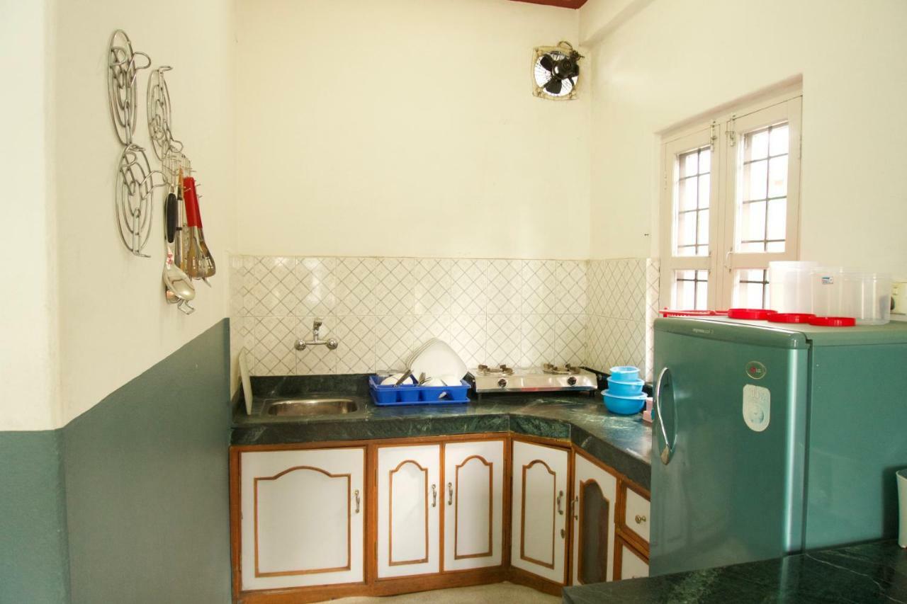 Hope Guest House Pokhara Extérieur photo