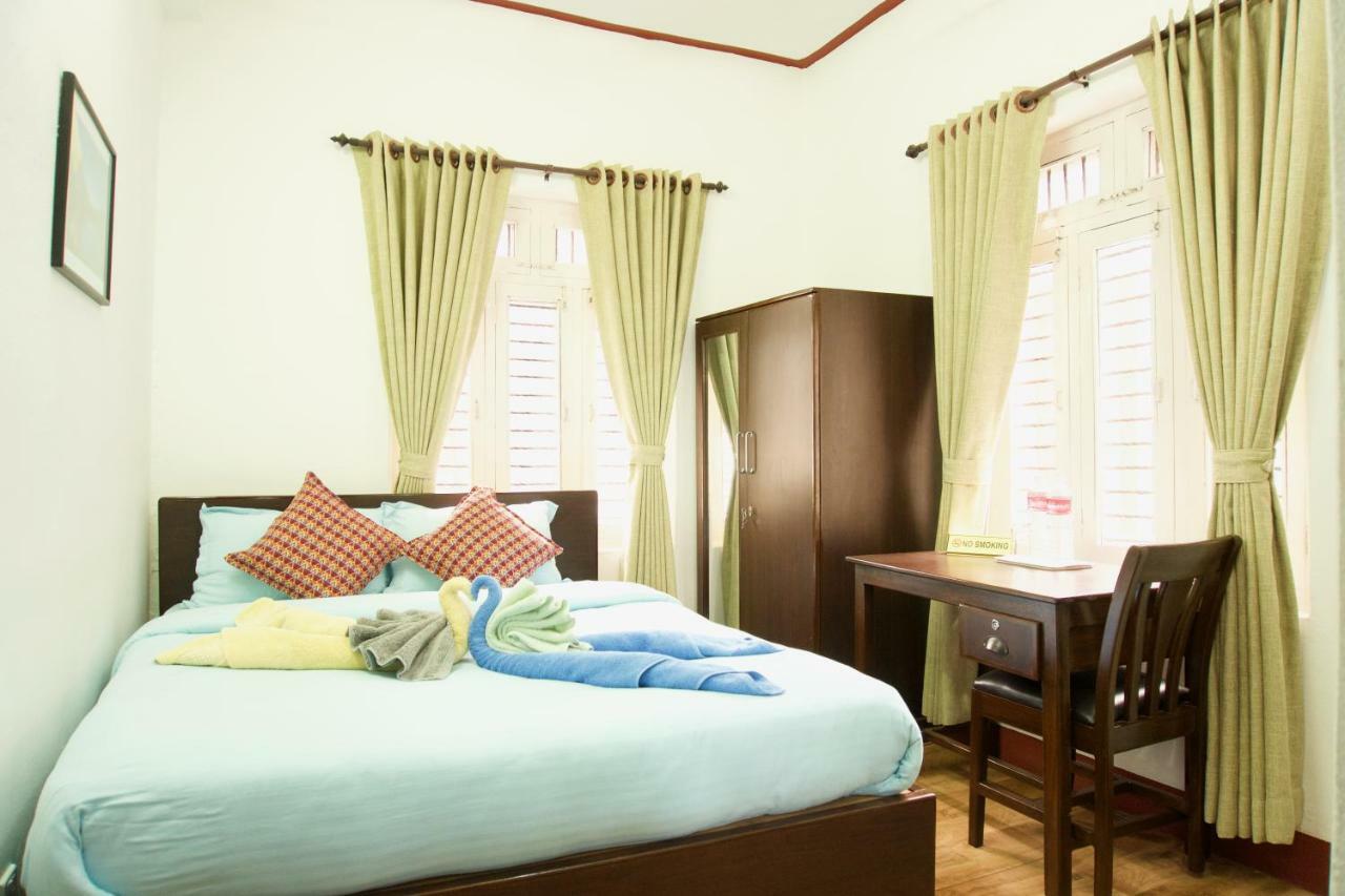 Hope Guest House Pokhara Extérieur photo