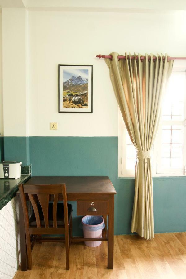 Hope Guest House Pokhara Extérieur photo
